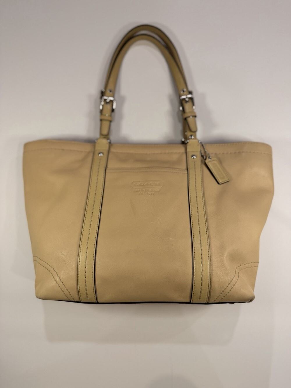Coach Gallery Leatherware Tote Cream Colored Shoulder Bag